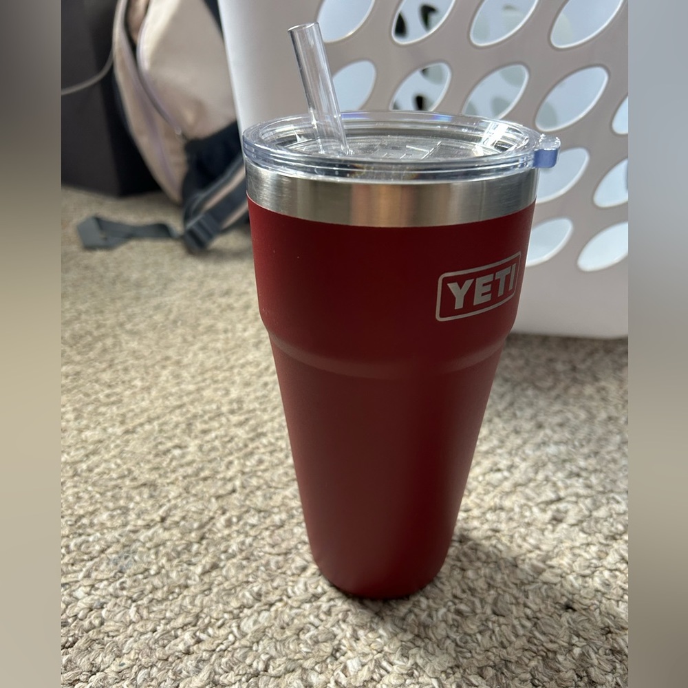 Yeti rambler 26 oz